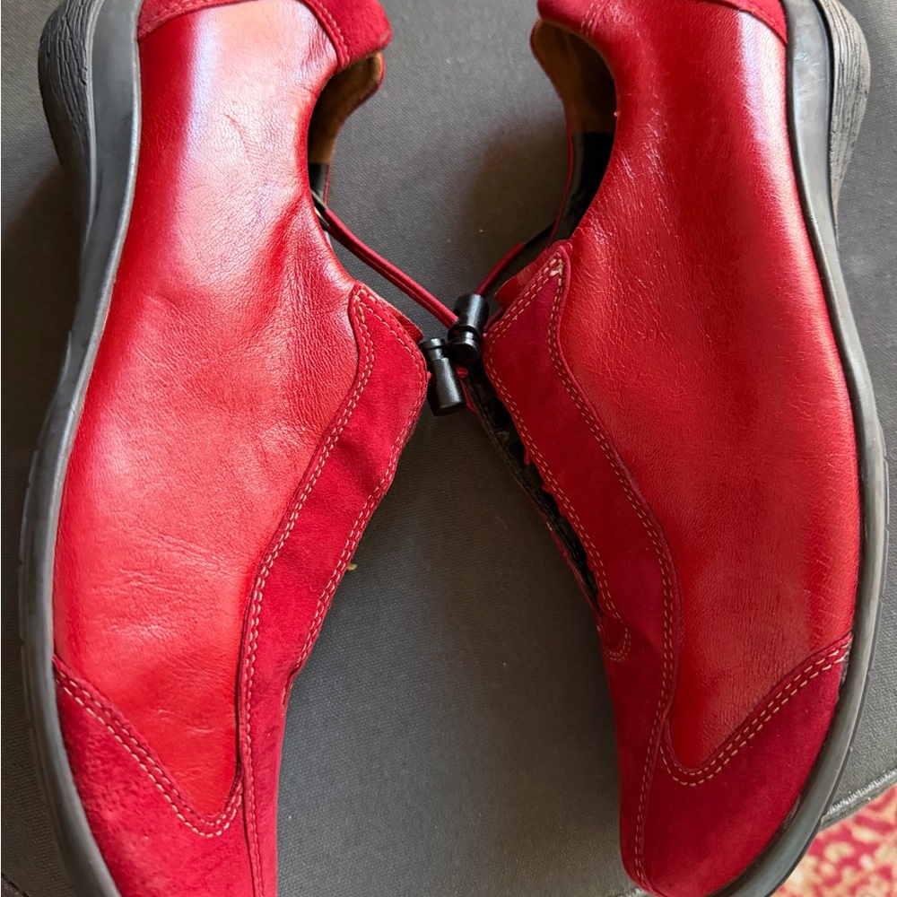 Paul Green Red Leather Women's Loafers - Picture 3 of 16